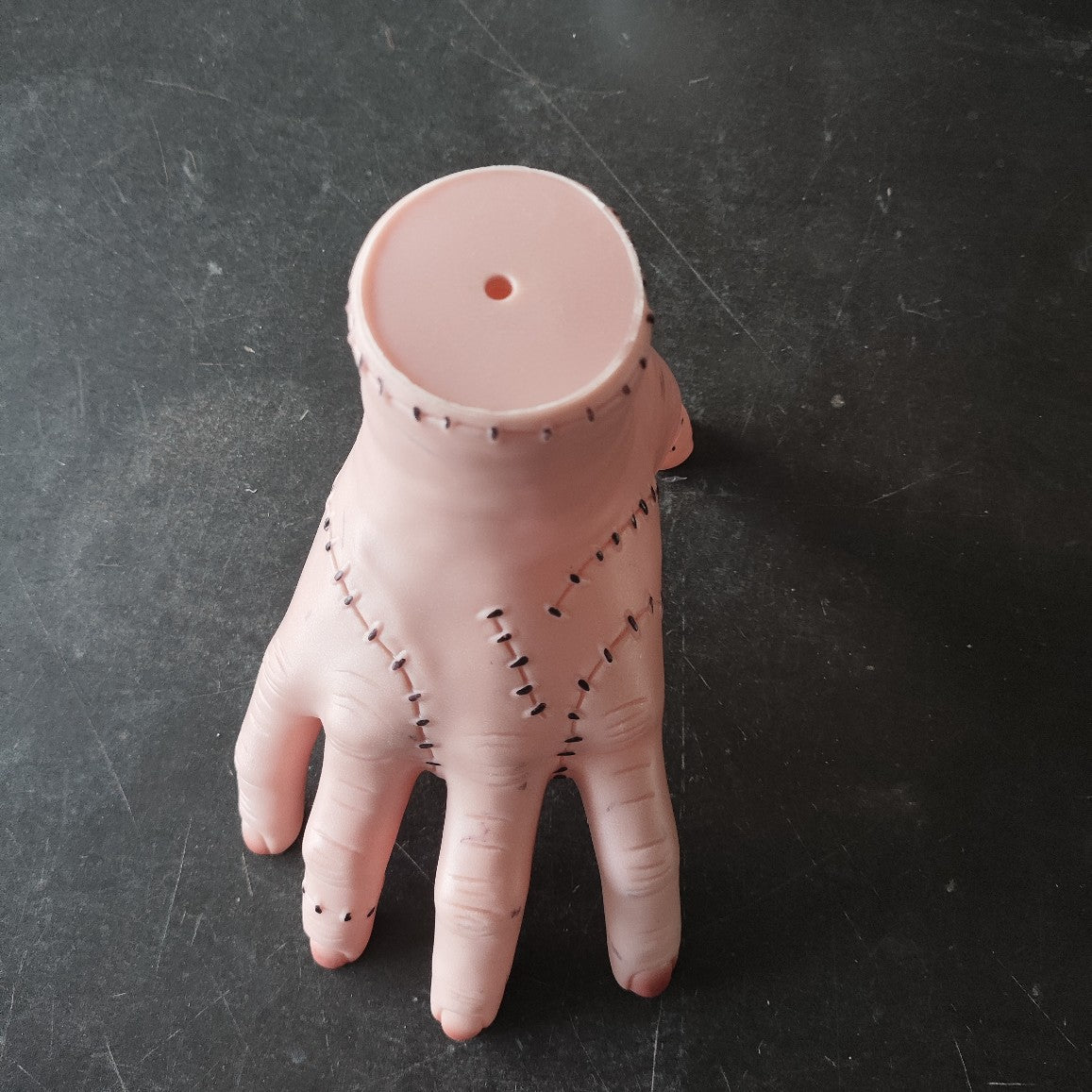 Realistic Scarred Severed Hand Prop - Gothic Horror Desktop Ornament and Cosplay Accessory for Halloween Haunted House Decor
