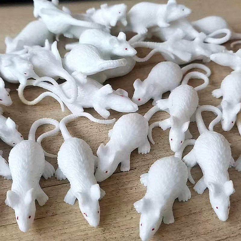 Realistic Mini Mouse Prank Toy - Interactive Scaring Prop for Halloween and High-Energy Chase Toy for Cats